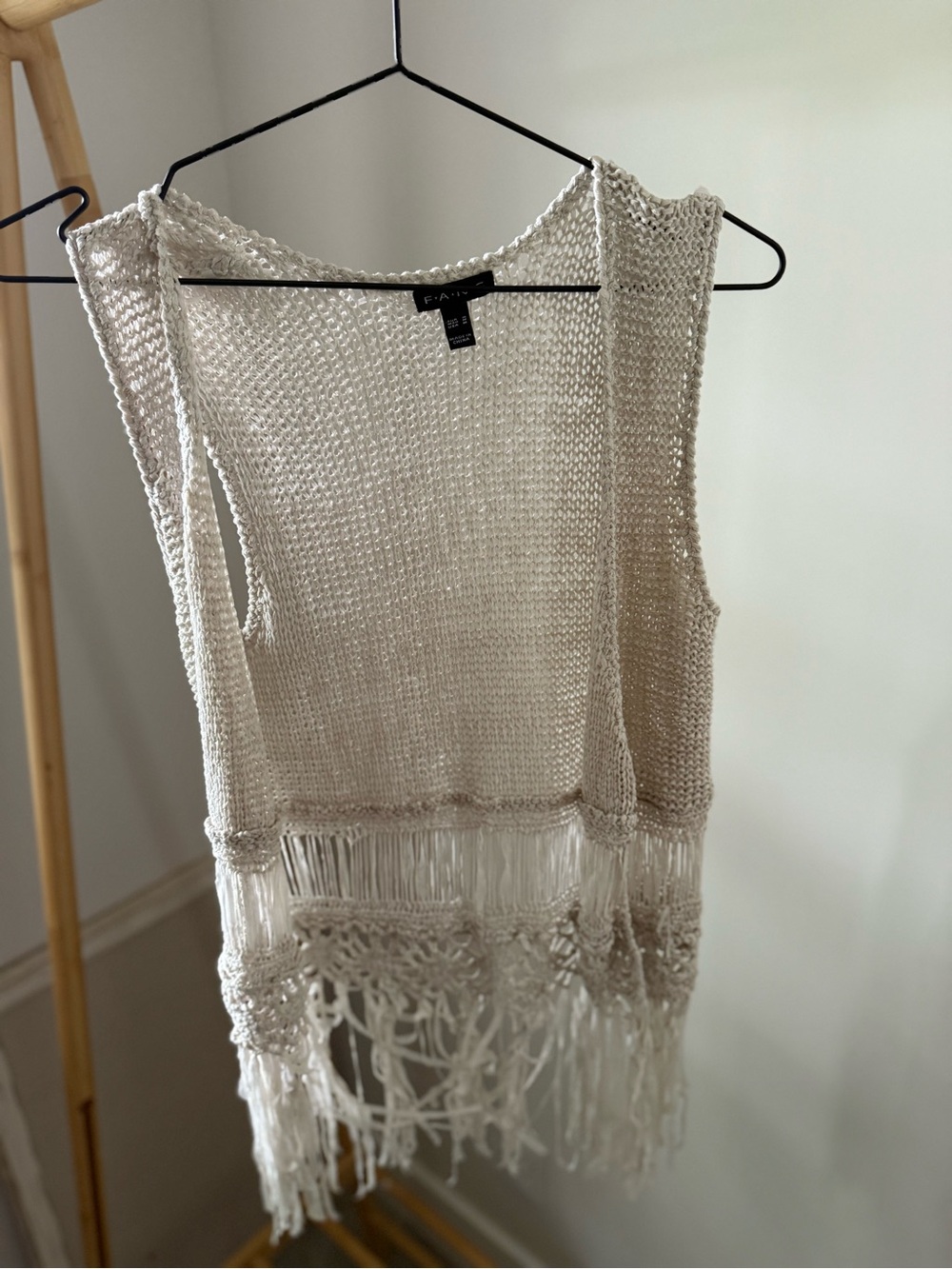 FANG Cream Crochet Open-Knit Vest with Fringe